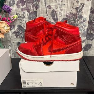 Women’s AIR JORDAN 1, Pomegranate/University Red, Size 8’5